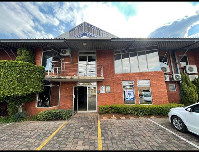 INDUSTRIAL PROPERTY TO RENT IN HENNOPSPARK